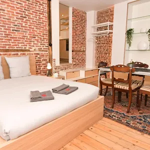 https://dream-duplex-near-the-royal-palace-city-center.hotelsghent.com